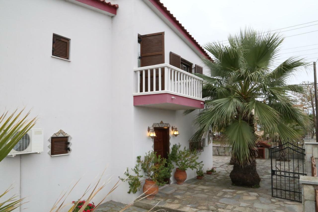 Villa Christie Keramoti  Exterior photo